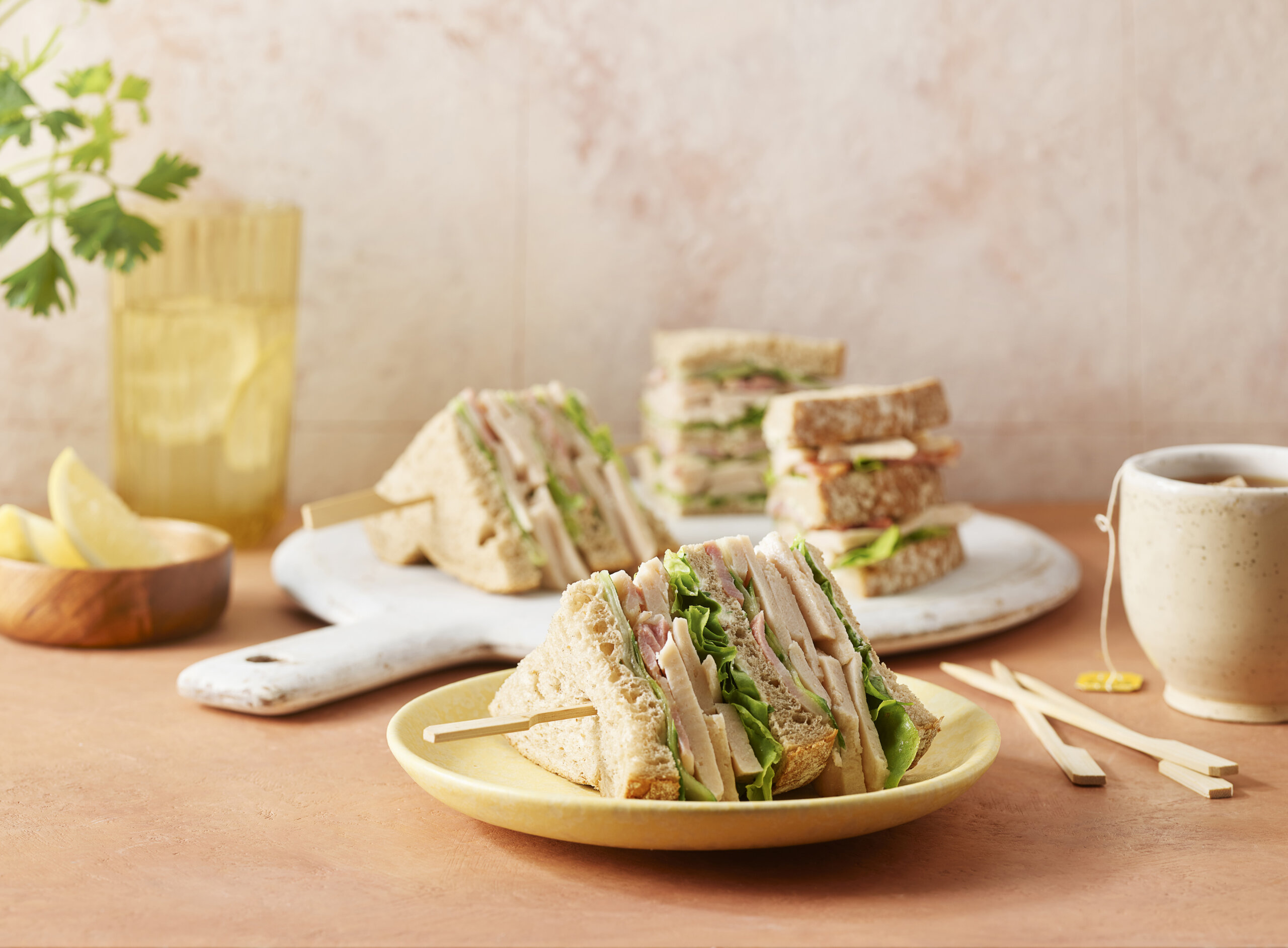 CHICKEN & BACON CLUB SANDWICH WITH CREAMY RANCH MAYO